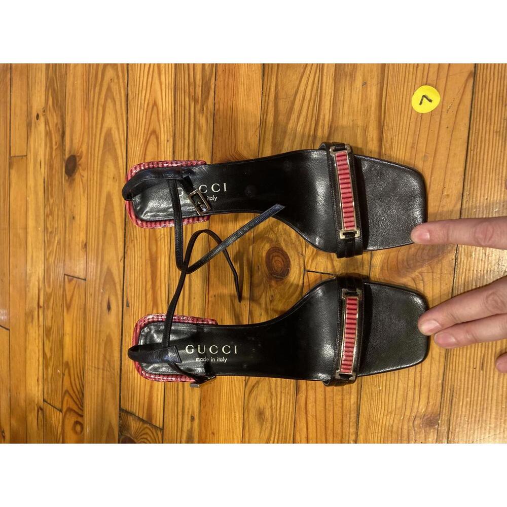 Gucci Black Pink Heeled Sandal Pink Detail - Size 6